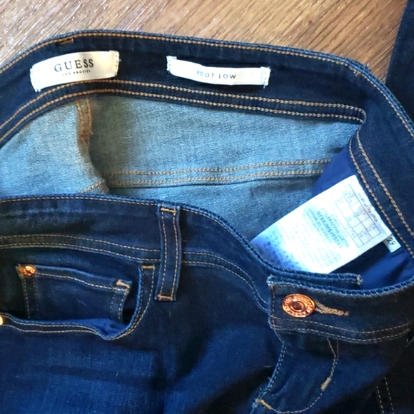 NWOT GUESS Low-Boot Cut - Picture 4 of 6